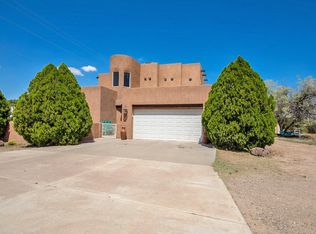 9 Green Valley Ln, Belen, NM 87002
