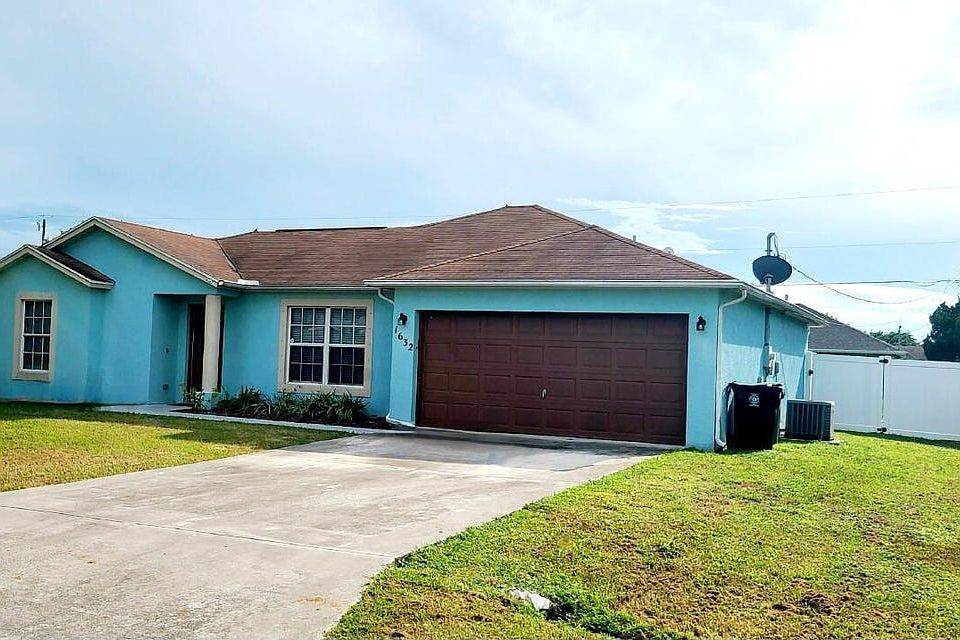 1st image of 1632 SE Chello Ln