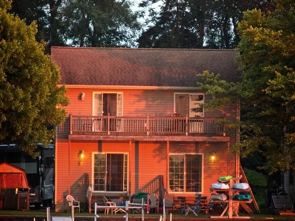 384 Egan Hwy, Brooklyn, MI 49230