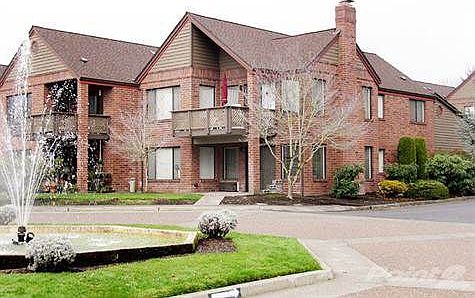 Brightest Fountains at Summerfield Condo