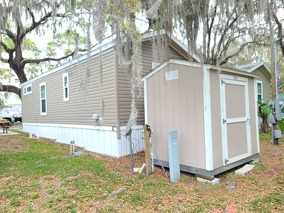 3rd image of 8384 Pondberry Pl