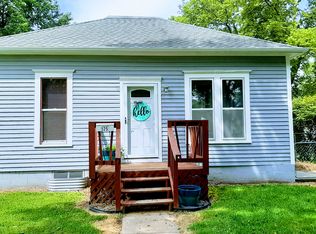 525 Norman Ave, Crete, NE 68333