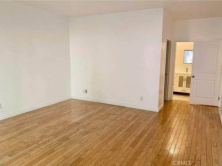 3284 Barham Blvd #304 — Photo 36