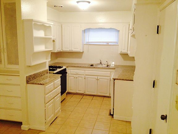 kitchen with granite