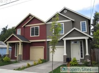 11815 SE Ash St, Portland, OR 97216