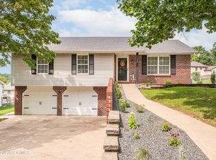 725 Kathy Ln, Jefferson City, MO 65109