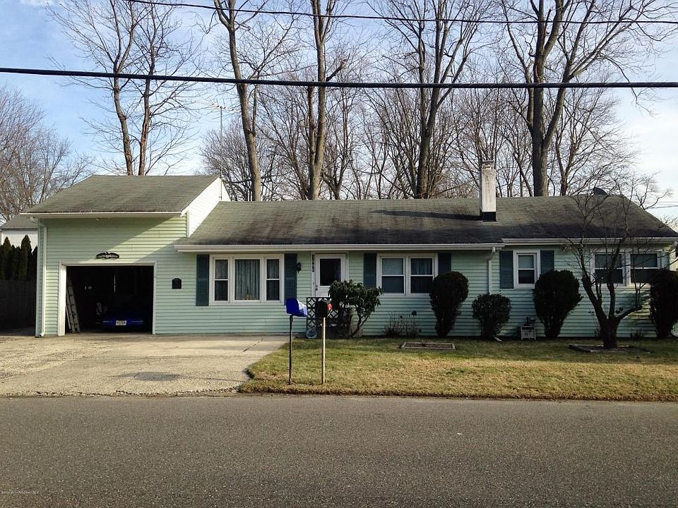 2nd image of 1806 Lincoln Ave