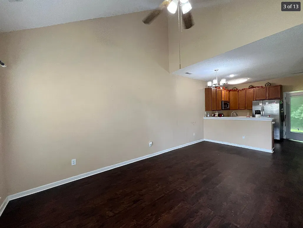 3 bed, 2.5 bath, 1591 sqft, $2,100 — Photo 3
