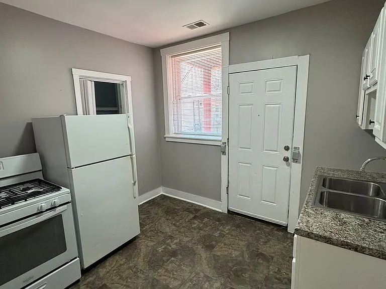7801-03 S Marshfield Ave #1615-17 — Photo 21