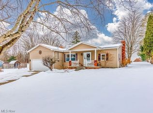 6365 Olde Eight Rd, Peninsula, OH 44264