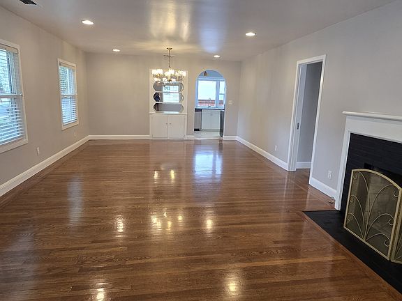 3rd image of 561 Santa Ynez Way