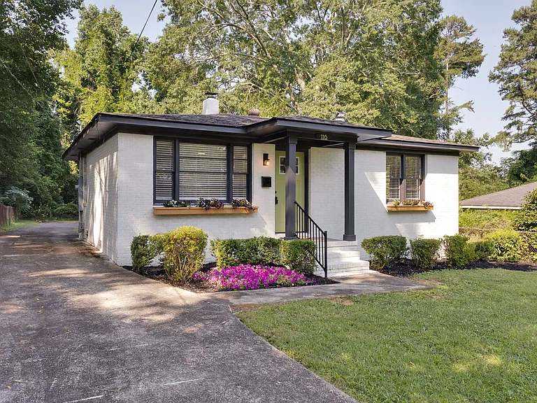 116 Westview Blvd — Photo 4