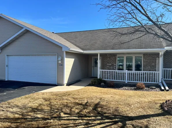 476 Wyldewood Dr Unit B, Oshkosh, WI 54904