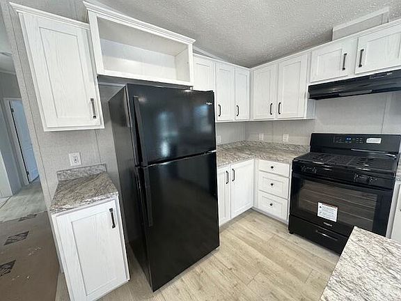 3rd image of 312 Gray Road