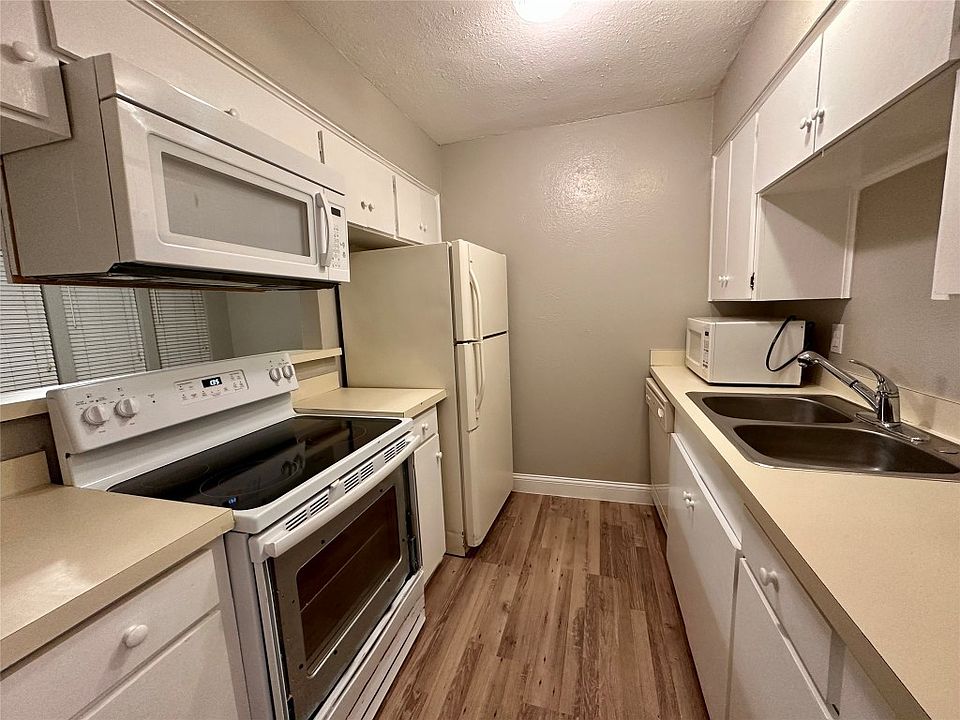 5881 Preston View Blvd Dallas, TX, 75240 Apartments for Rent Zillow