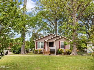 2003 N Lamar St, Jackson, MS 39202