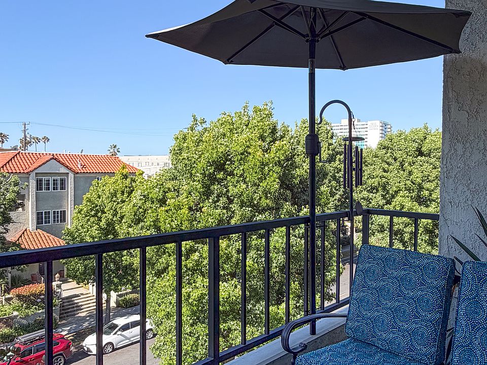 Furnished with outdoor furniture