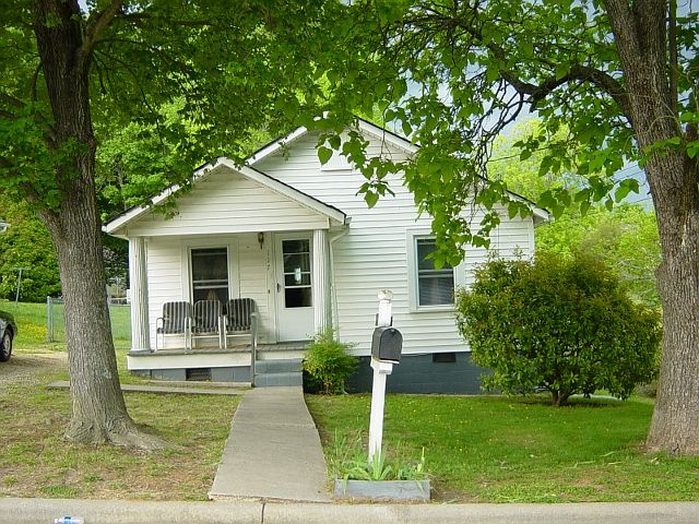 1st image of 117 Summitt Ave