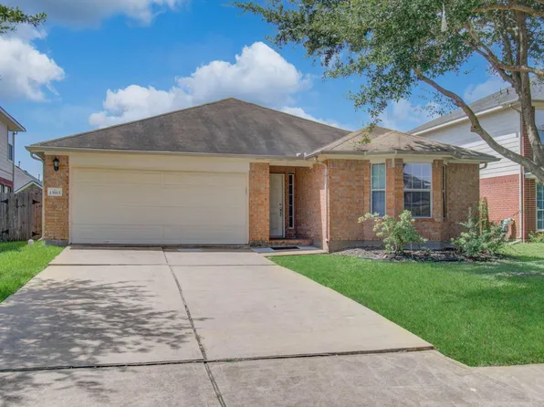 13915 Fort Nelson Dr, Houston, TX 77083