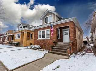 1536 Clinton Ave, Berwyn, IL 60402
