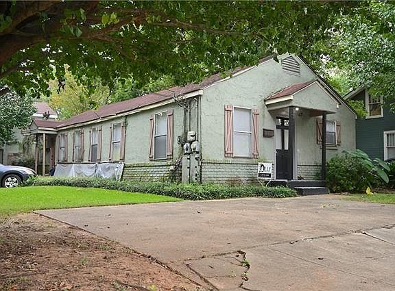 2nd image of 2401 Albert St