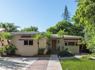31 SW 5th St, Dania, FL 33004