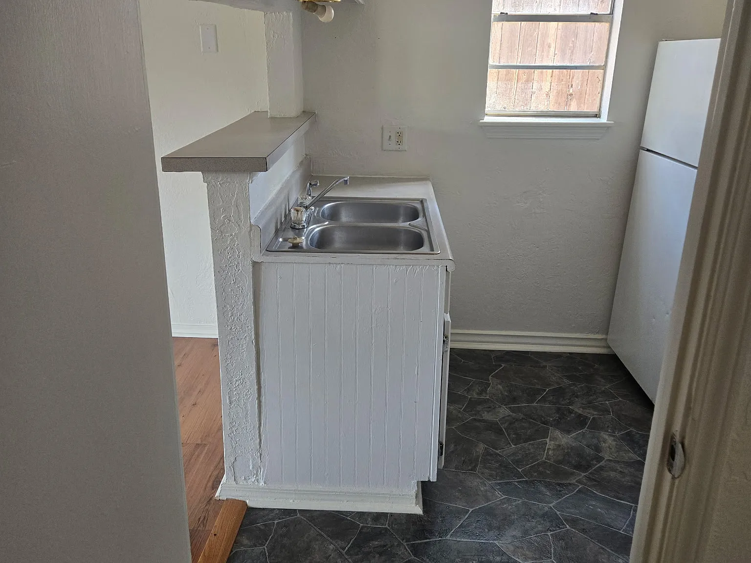 1 bed, 500 sqft, $495 — Photo 3