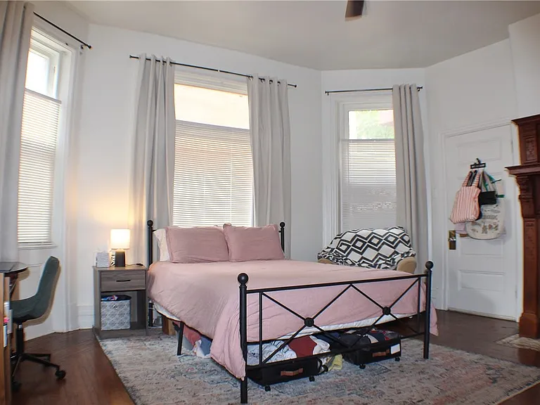 708 S Negley Ave #1 — Photo 9