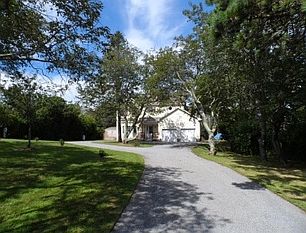 5th image of 8 Old West Lake Dr