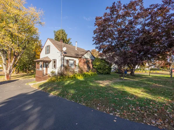 30 Maple Avenue, Meriden, CT 06450