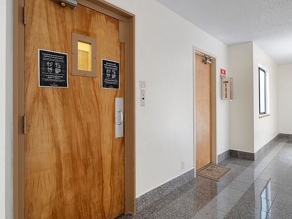 4th image of 266 21st Ave APT 101