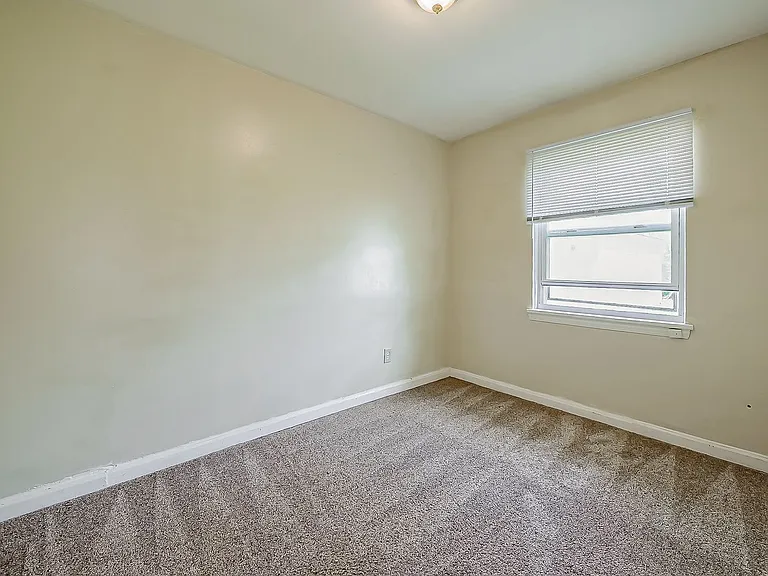 1147 E Brockton Ave — Photo 19