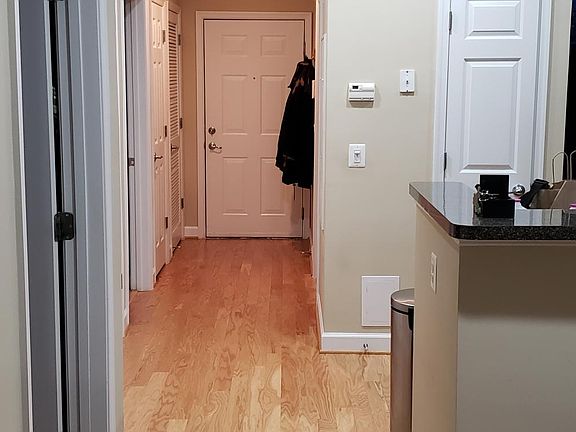 3rd image of 3810 Lightfoot St Unit 202