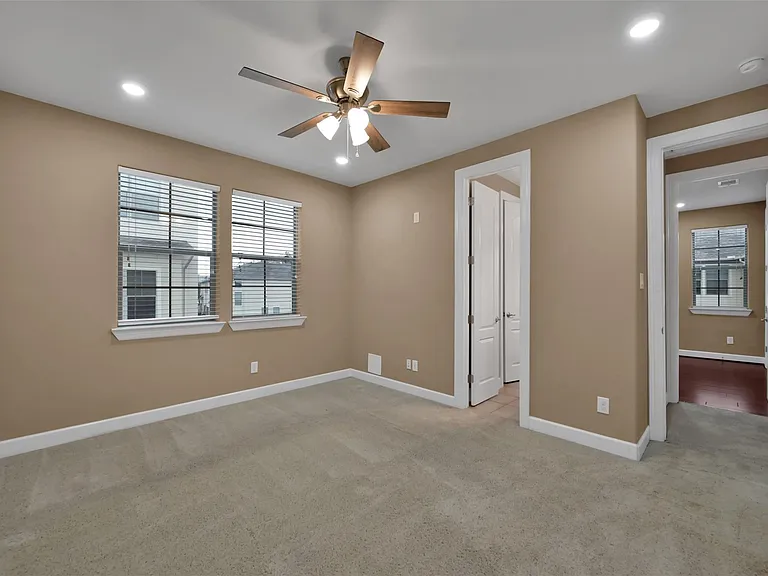14546 San Pietro Dr — Photo 22