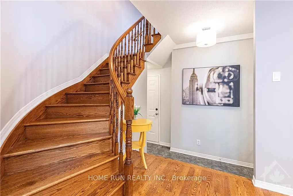 3 bed, $3,200 — Photo 4