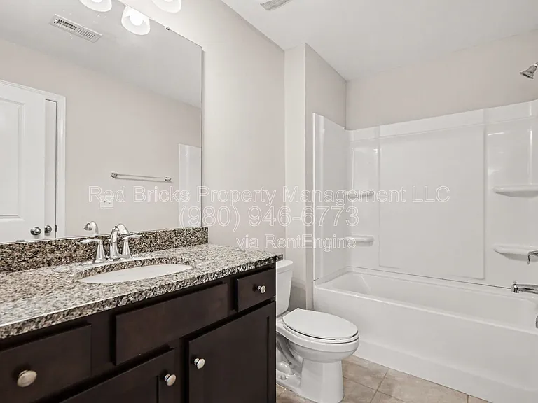 7112 Harris Bay Rd — Photo 19