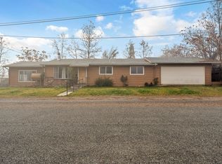 303 Knapp St, Yreka, CA 96097