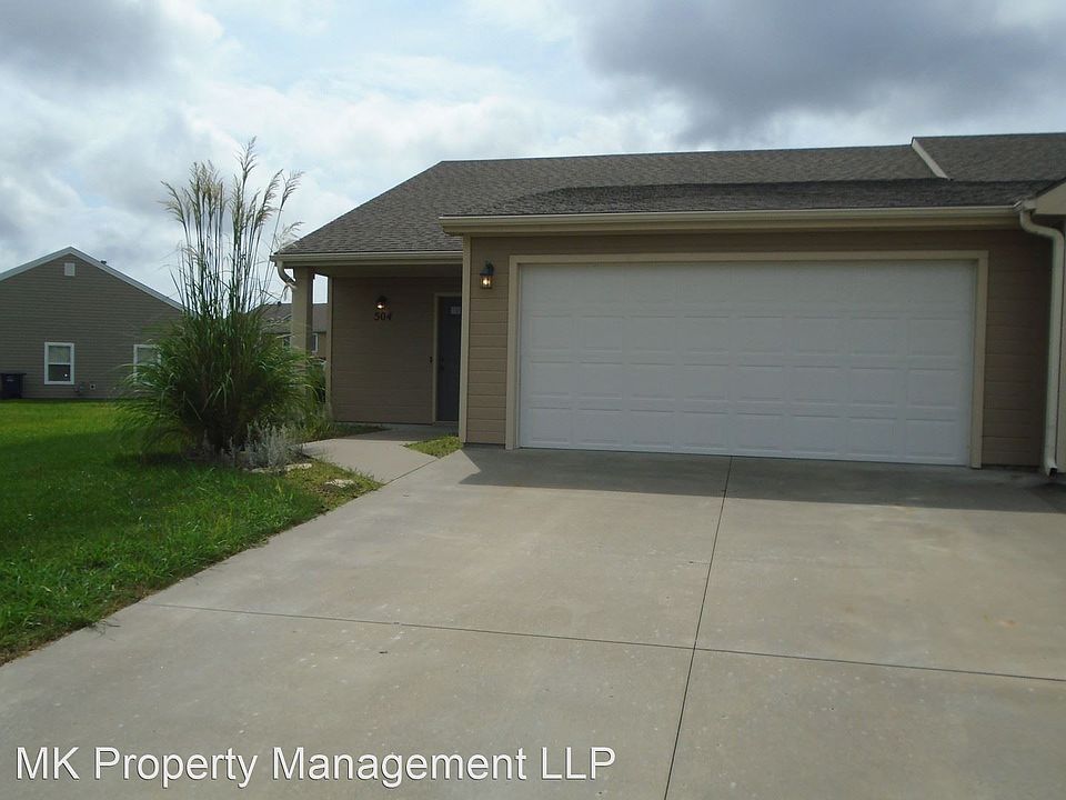 2nd image of 504 Brooklawn Dr #1