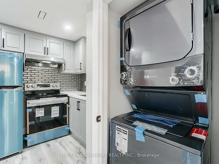36 Enford Cres #BSMNT — Photo 18