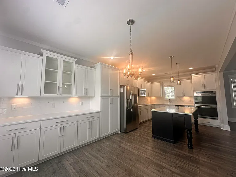 201 Thistleberry Dr — Photo 17