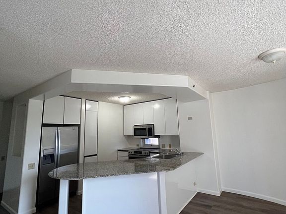 4th image of 1212 Nuuanu Ave APT 1501