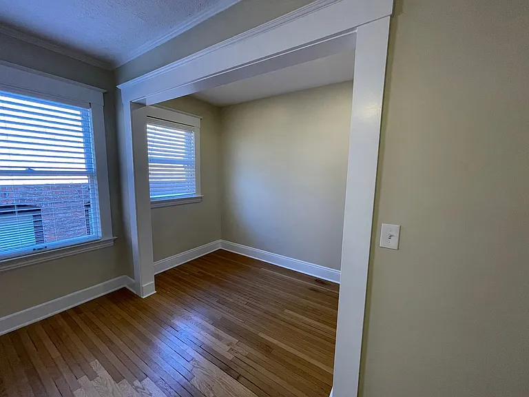 2056 NW Glisan St — Photo 4