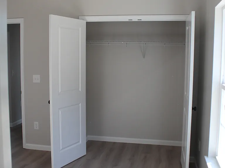 404 NW Lake City Ave — Photo 13