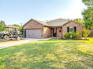 406 Westmeadow Dr, Cleburne, TX 76033