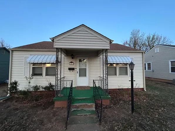 1409 S 20th St, Chickasha, OK 73018
