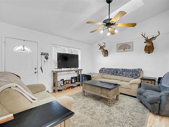 5th image of 11 Trammell St