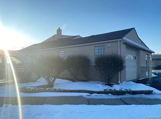 13759 Dix Toledo Rd, Southgate, MI 48195