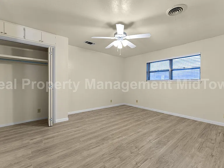 5308 Norma St — Photo 6