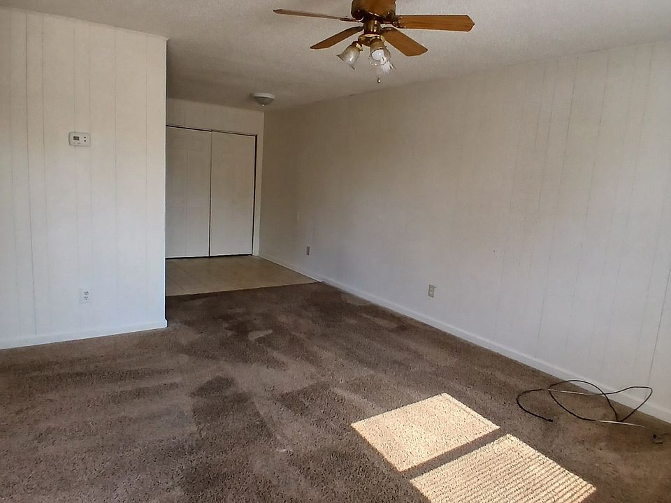 2nd image of 3225 Old Tasso Rd NE #12