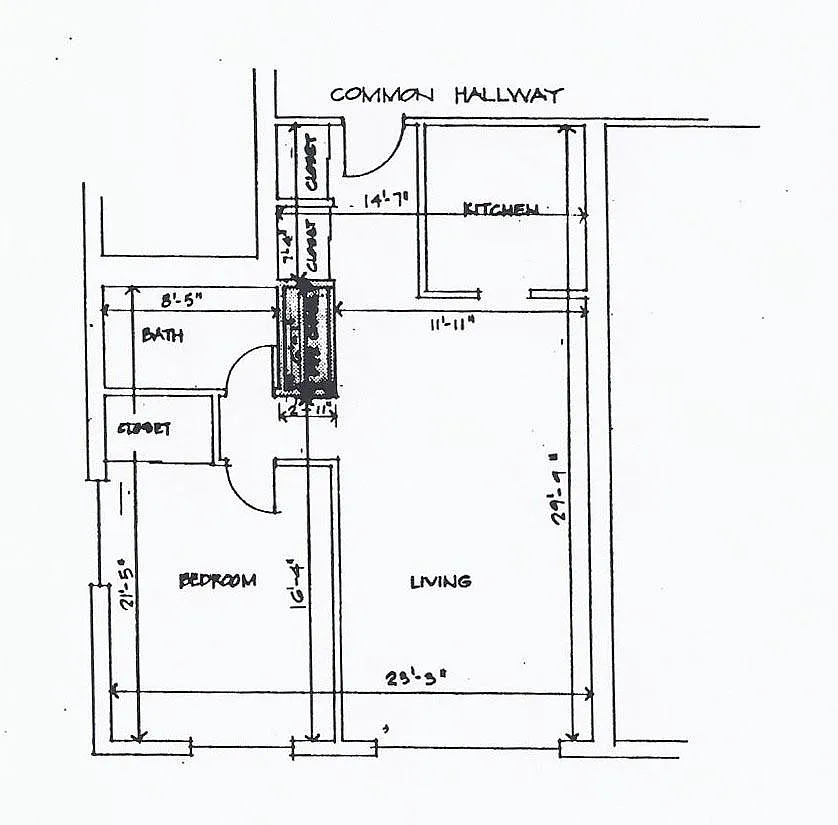 Building Photo - 727 W Riverview Ave #405